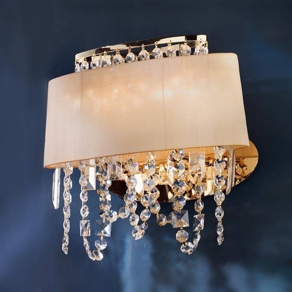 Wandleuchte Jevana mit Kristallbehang