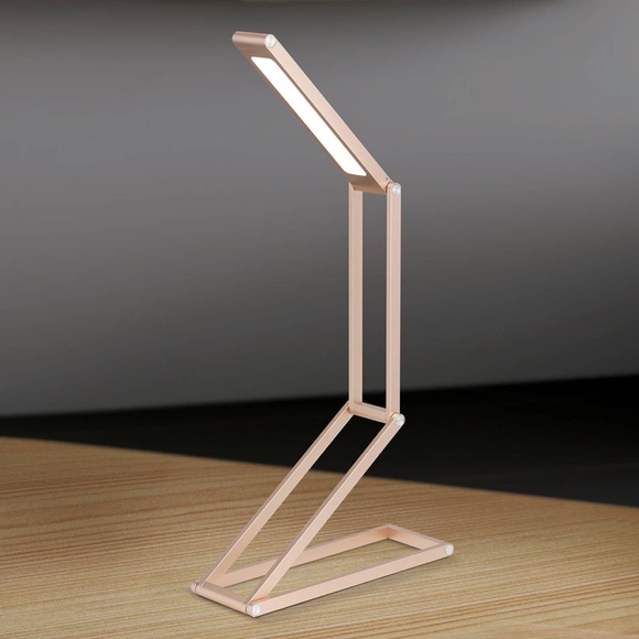 Praktische LED-Tischlampe Falto m. Akku gold