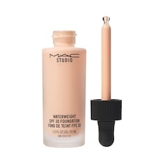 MAC NW18 Studio Waterweight SPF 30/PA++ Foundation 30ml