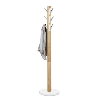 Flapper Kleiderständer mit Fuß / ausklappbare Garderobenhaken - Umbra weiß/holz natur en metall/holz