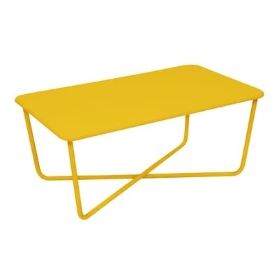 Fermob Croisette Couchtisch honig