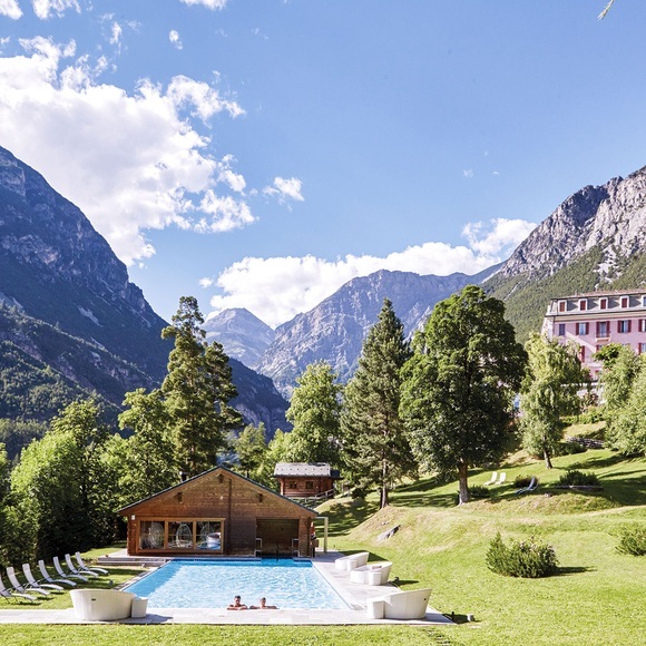 1 Tag Entspannung in den Bagni Nuovi di Bormio: Eintritt für 2 mit Mittagessen und Spa-Kit