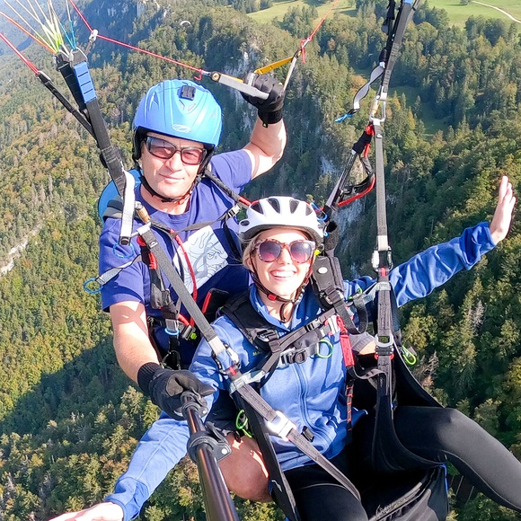 Aufregender 10-minütiger Paragliding-flug Über Die Schöne Juralandschaft - Geschenkbox Unisex