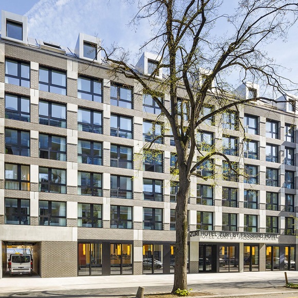 2-tägiger Ausflug in trauter Zweisamkeit in Zürich in einem modernen 4-Sterne-Hotel mit Sauna und Fitnessraum