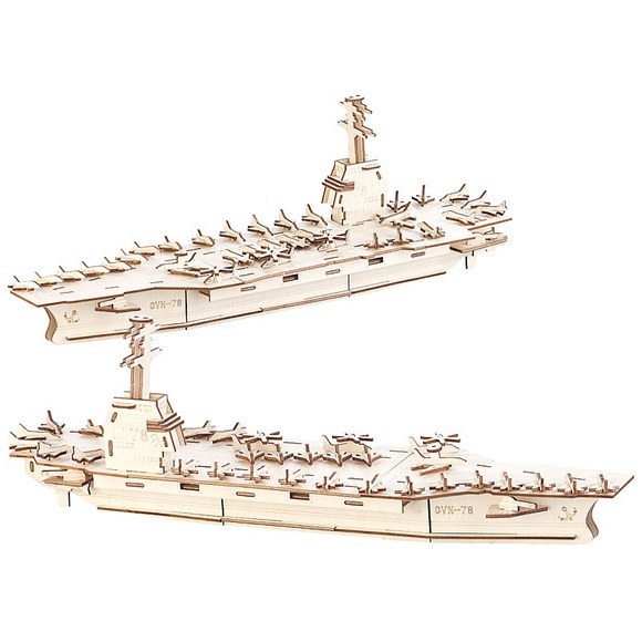 Playtastic 2er-Set 3D-Bausätze Flugzeugträger aus Holz, 117-teilig