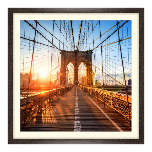 Poster im Bilderrahmen Holz in gemaserter Struktur in braun quadratisch im Format 10 x 10 cm