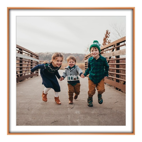 Foto auf Poster im Format 30 x 30 cm im Alurahmen im Format 30 x 30 cm, kupfer in kupfer quadratisch im Format 30 x 30 cm