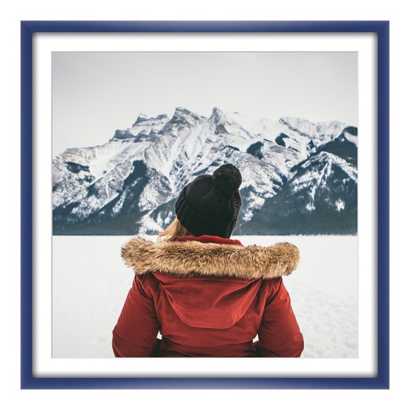 Poster im Bilderrahmen Holz in blau im Format 90 x 60 cm