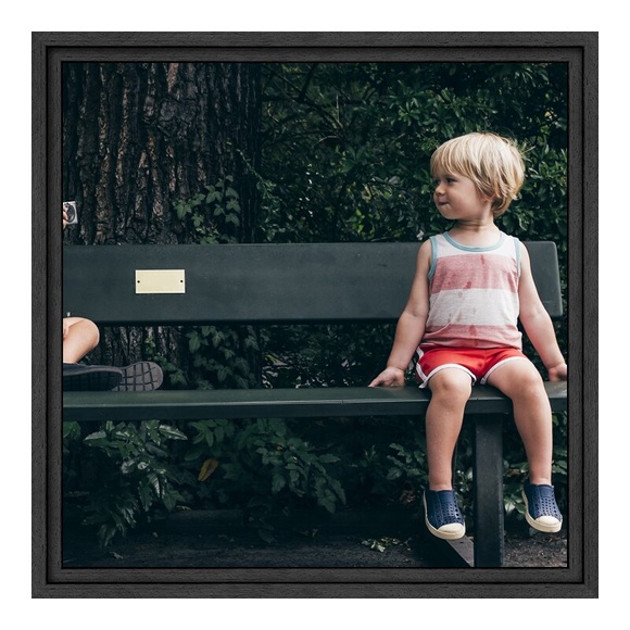 Foto auf Alu Dibond im Format 100 x 20 cm im Schattenfuge Platte im Format 100 x 20 cm, schwarz in schwarz als Panorama im Format 100 x 20 cm