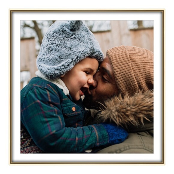 Foto auf Poster im Format 30 x 20 cm im Alurahmen im Format 30 x 20 cm, gold in gold im Format 30 x 20 cm