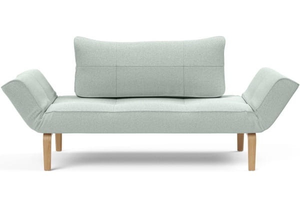 Innovation Randers Zeal Sofa mit gebogenen Beinen pacific
