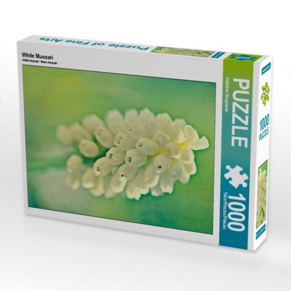 White Muscari (Puzzle)