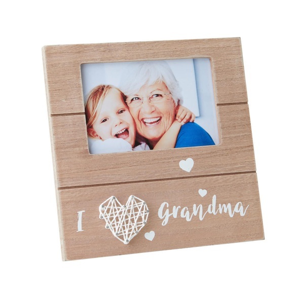 My Baby Lou Bilderrahmen in braun, weiss , Grandma , Textil, Holzwerkstoff , 21x21x2.4 cm , handbemalt,Textilgeflecht,Nachbildung , Passepartout , 006318001402