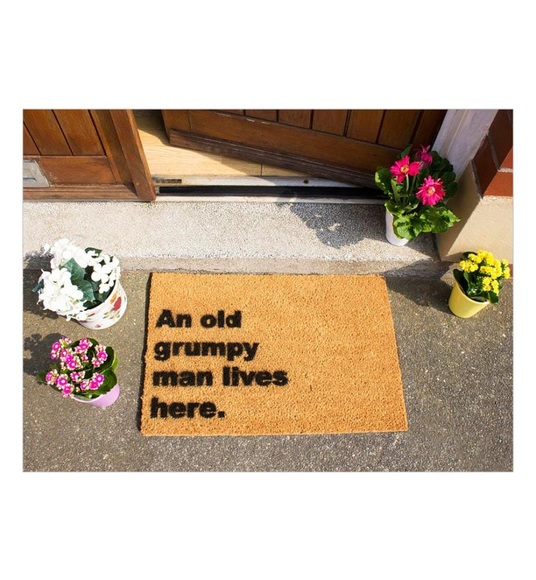 Home - Fussmatte Grumpyman 60 x 40 x 1.5 cm - Camel