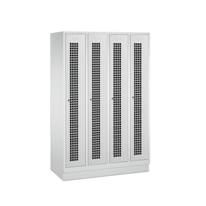CP, C+P Garderobenschrank Classic mit Sockel, Lochfeld + Zylinderschloss, 4 Abteile, HxBxT 1.800 x 1.600 x 500 mm, C+P Garderobenschrank Classic mit Sockel, Lochfeld + Zylinderschloss, 4 Abteile, HxBxT 1.800 x 1.600 x 500 mm