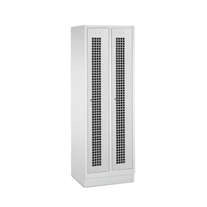 CP, C+P Garderobenschrank Classic mit Sockel, Lochfeld + Zylinderschloss, 2 Abteile, HxBxT 1.800 x 610 x 500 mm, C+P Garderobenschrank Classic mit Sockel, Lochfeld + Zylinderschloss, 2 Abteile, HxBxT 1.800 x 610 x 500 mm