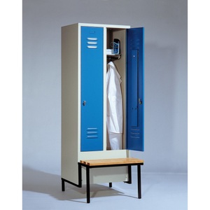 CP, C+P Garderobenschrank Classic mit vorgebauter Sitzbank aus Kunststoff, 2 Abteile à 400 mm, Drehriegelverschluss, C+P Garderobenschrank Classic mit vorgebauter Sitzbank aus Kunststoff, 2 Abteile à 400 mm, Drehriegelverschluss