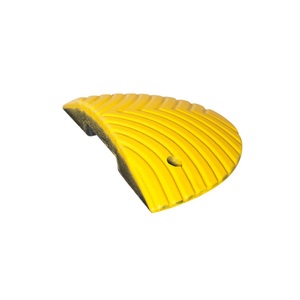 undefined, Fahrbahnschwelle Modell 20-RE Abschlusselement mit Nut, Fahrbahnschwelle, Modell 20-RE, Abschlusselement mit Nut