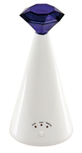 swisspet, SwissPet Katzenspielzeug Laserdiamant D10cm H22cm, Swisspet Katzenspielzeug Laserdiamant (1 Stk)