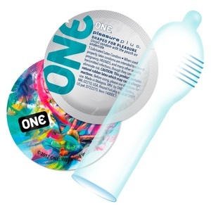 One, Kondome ?Pleasure Plus?, innen gerippt