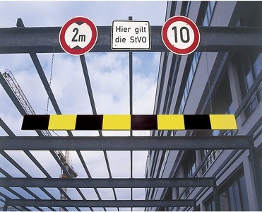 undefined, Höhenbegrenzer aus Aluminium Länge 2000 mm schwarz-gelb reflektierend, Höhenbegrenzer aus Aluminium, Länge 2000 mm, schwarz-gelb reflektierend