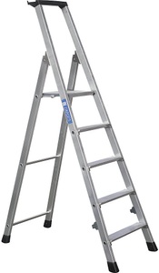 Zarges, ZARGES Stufenleiter klappbar, einseitig begehbar mit Ablageschale, für leichten Einsatz 5 Stufen inkl. Plattform, ZARGES 42455 Aluminium Stufen-Stehleiter klappbar 6.9 kg