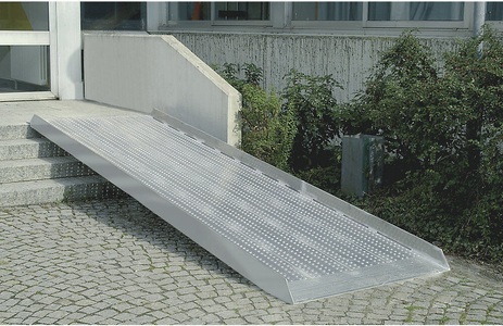 undefined, Treppenrampe, rutschfest Breite 1015 mm Länge 4480 mm, Treppenrampe, rutschfest, Tragfähigkeit 400 kg, LxB 4480 x 1015 mm