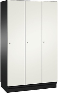CP, CP CAMBIO Garderobenschrank mit Stahlblech-Türen 3 Abteile, Breite 1200 mm Korpus schwarzgrau / Tür reinweiß, 