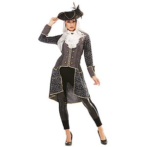undefined, Piratin-Jacke 