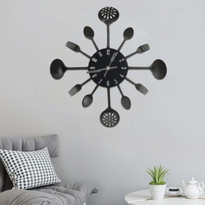 vidaXL, vidaXL Wanduhr mit Löffel und Gabel Design Schwarz 40 cm Aluminium, vidaXL Wanduhr mit Löffel und Gabel Design Schwarz 40 cm Aluminium