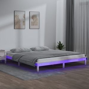vidaXL, vidaXL Massivholzbett mit LEDs Weiß 200x200 cm
