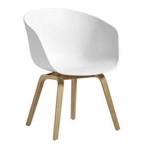 Hay, About a Chair AAC42 Low Stuhl, Sitz Polypropylen teal green 2.0 (recycled), Untergestell eiche schwarz wasserbasiert lackiert, 