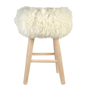 Pols Potten, Pols Potten Tabouret Lambskin Natutal White, 
