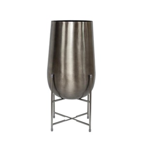 Dome, Dome Vase Handcrafted Aluminium On Iron Statue Small, 