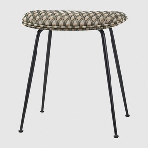 GUBI, Gubi Beetle Stool - Fully Upholstered - 45 cm, 