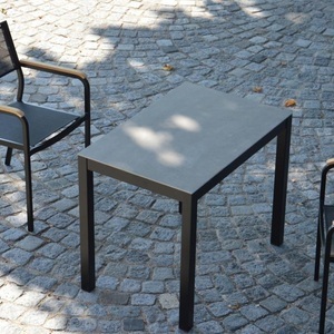 Jan Kurtz, Jan Kurtz Quadrat Tisch Keramikplatte, 