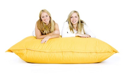 Beliani, Sitzsack mit Innensack 180 x 230 cm gelb, Beliani - Sitzsack aus Nylon Modern FUZZY, One Size, Gelb Bunt