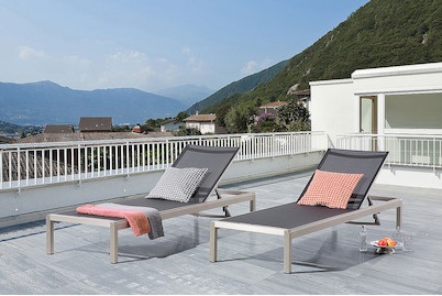 Beliani, Gartenliege Textilbespannung schwarz FOS, Beliani - Liege aus Aluminium Industriell FOSSATO, One Size, Schwarz