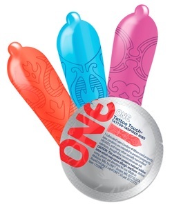 One, Kondome ?Tattoo Touch? mit spürbaren Strukturen