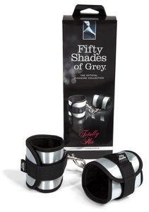 Fifty Shades of Grey, Totally His Handcuffs