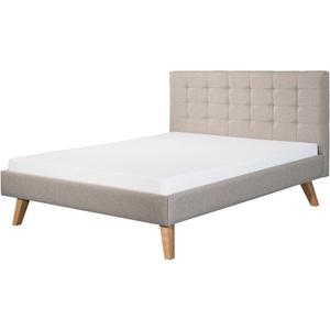 LIVIQUE, Bett Pano, Bett Pano