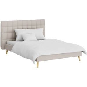 LIVIQUE, Bett Adele, Bett Adele