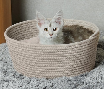 undefined, Tierkorb mit Kissen, Tierkorb mit Kissen