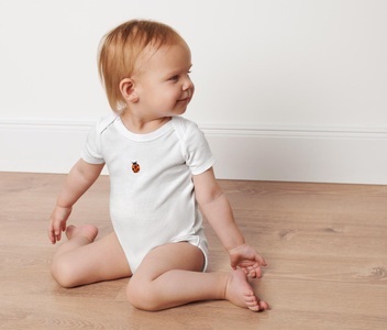 undefined, 4 Baby-Bodys, 4 Baby-Bodys