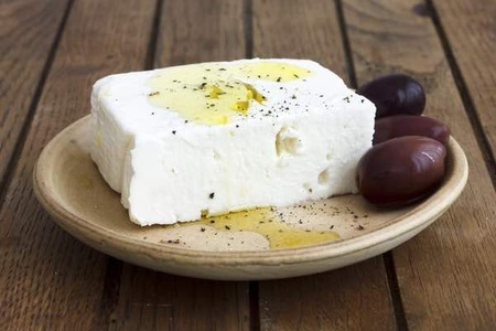 Feta-Käse in Salzlake