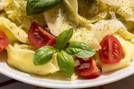 Tortelloni, Ricotta / Spinat, Degustation