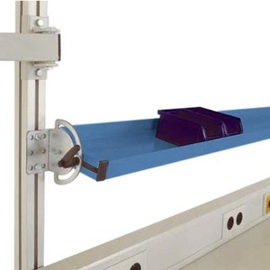 Manuflex, Manuflex LZ8294.5007 Neigbare ESD-Ablagekonsole für UNIVERSAL und CANTOLAB, Nutztiefe 195 mm. Für Tischbreite 1750 mm, 