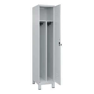 CP, C+P Spind Classic PLUS, Füsse, 1 Abteil, HxBxT 1.950 x 400 x 500 mm, lichtgrau, lichtgrau, für Vorhängeschloss, mit Mitteltrennwand