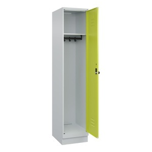 CP, C+P Spind Classic PLUS, Sockel, 1 Abteil, HxBxT 1.950 x 400 x 500 mm, lichtgrau, clowngrün, für Vorhängeschloss, ohne Mitteltrennwand
