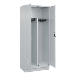 CP, C+P PSA Doppel-Spind Classic PLUS, Sockel, 2 Abteile, HxBxT 1.950 x 800 x 500 mm, lichtgrau, lichtgrau, für Vorhängeschloss